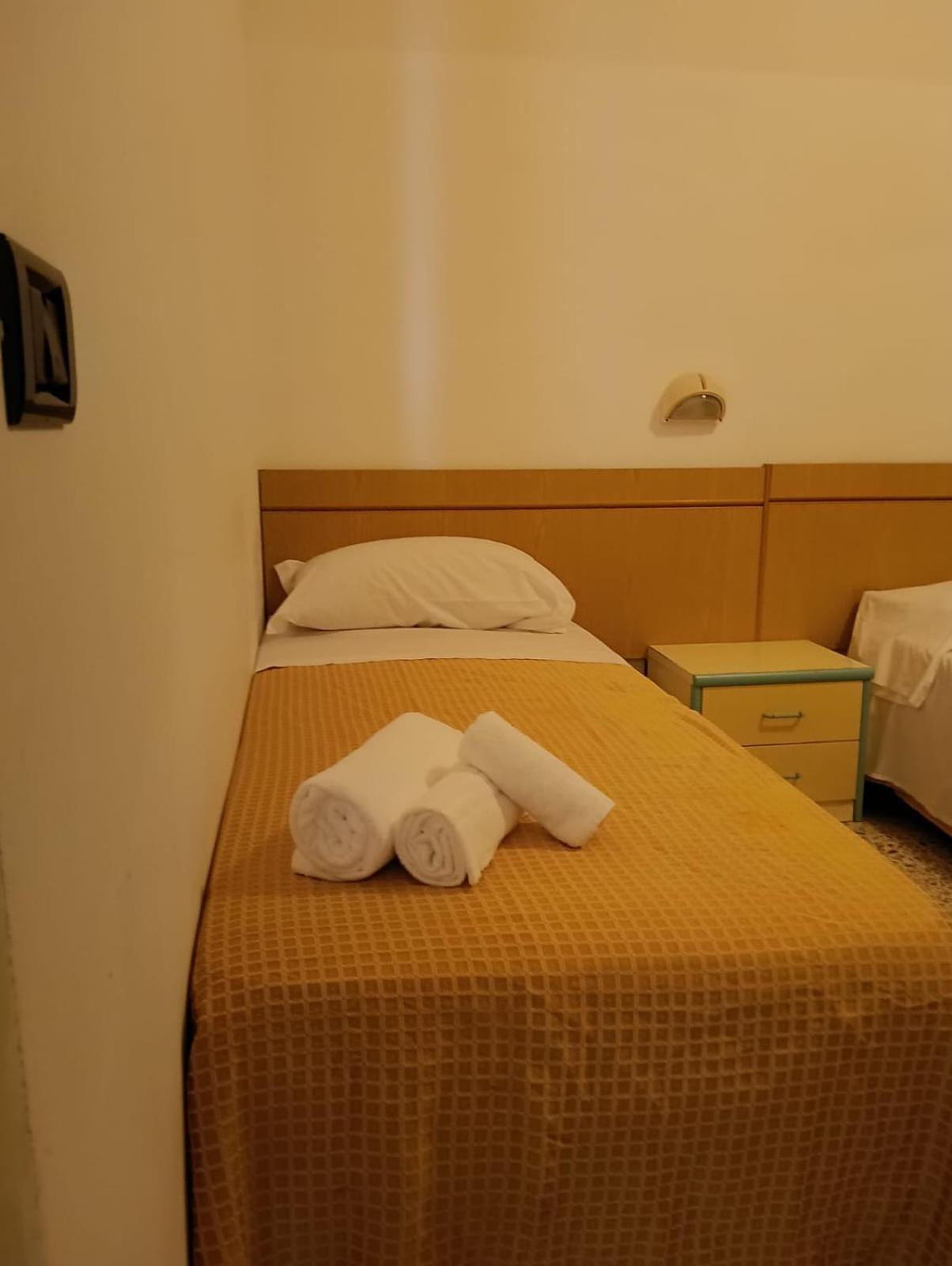 Hotel Sidney Bellaria-Igea Marina Exterior photo